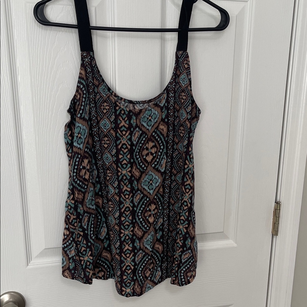 Mimi Chica Multicolor Patterned Camisole - Picture 4 of 7